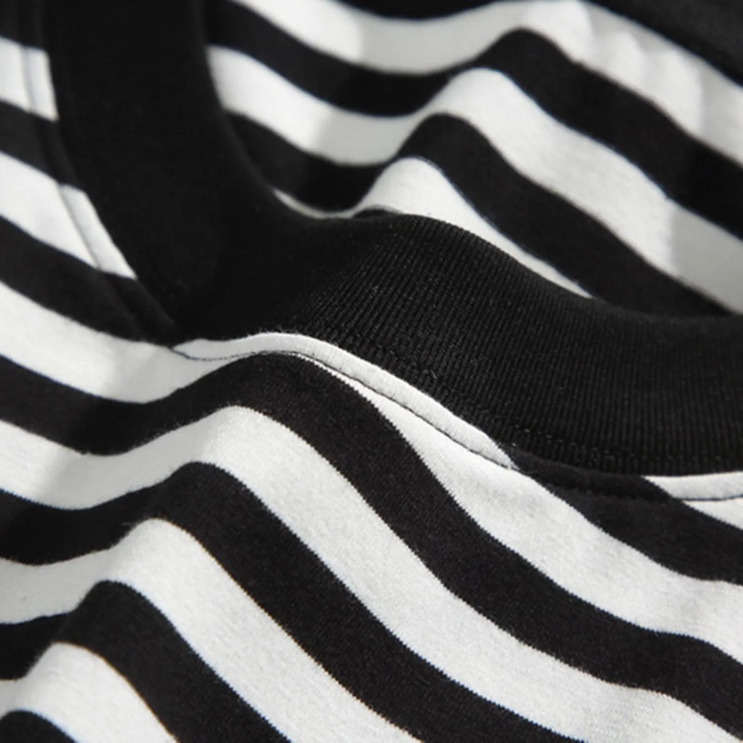 Men's Oversized Tops Classic Stripes Print Drop Shoulder Short Sleeve Tee Top Loose Casual Crewneck Pullover T Shirts