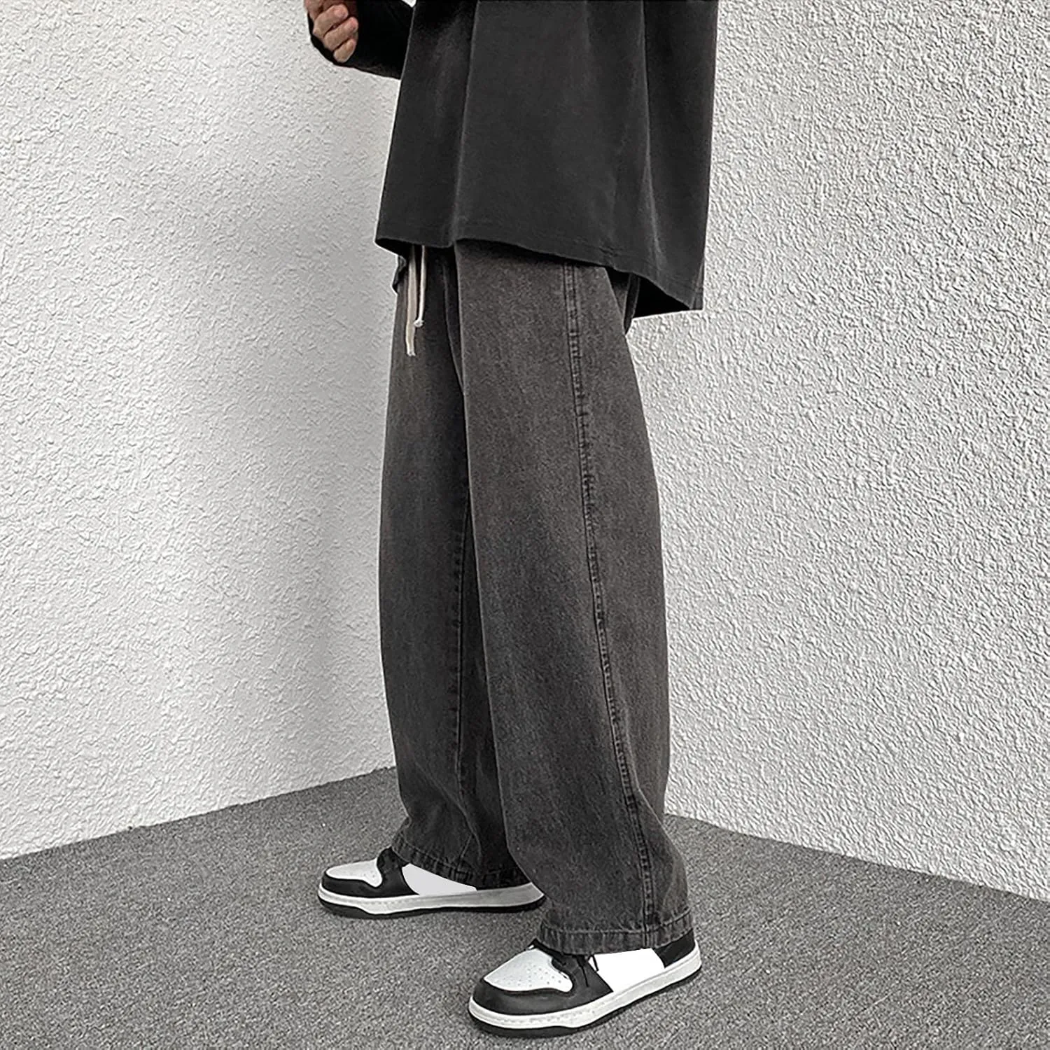 Men's Y2K Jeans Vintage Hip Hop Style Denim Pants Fashion Big Relaxed Fit Straight Leg Jeans Baggy Wide Leg Pants