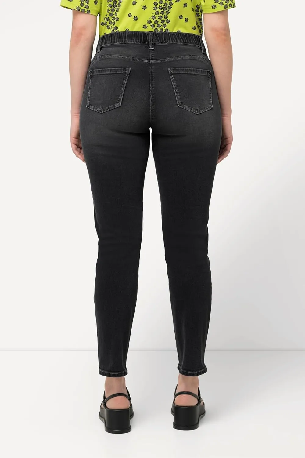 Ulla Popken Womenswear Plus Size Curvy Push-Up Stretch Fit Jeans 830531