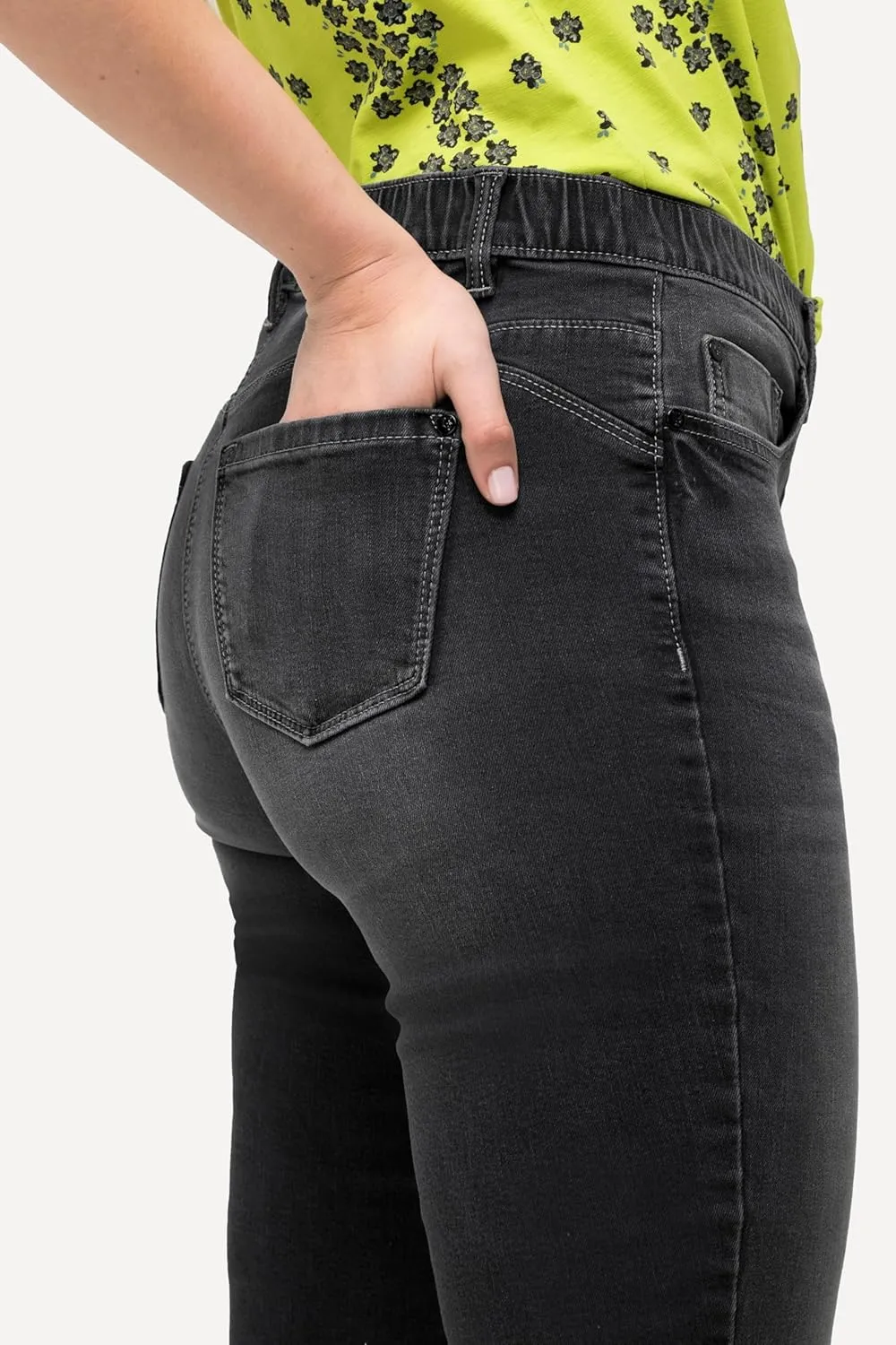 Ulla Popken Womenswear Plus Size Curvy Push-Up Stretch Fit Jeans 830531